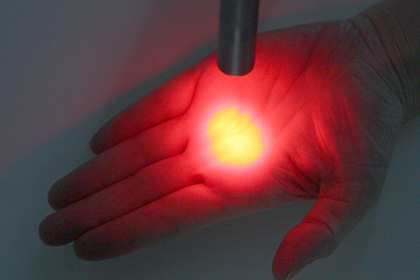 インティライト/ジュエリーライトセラピー